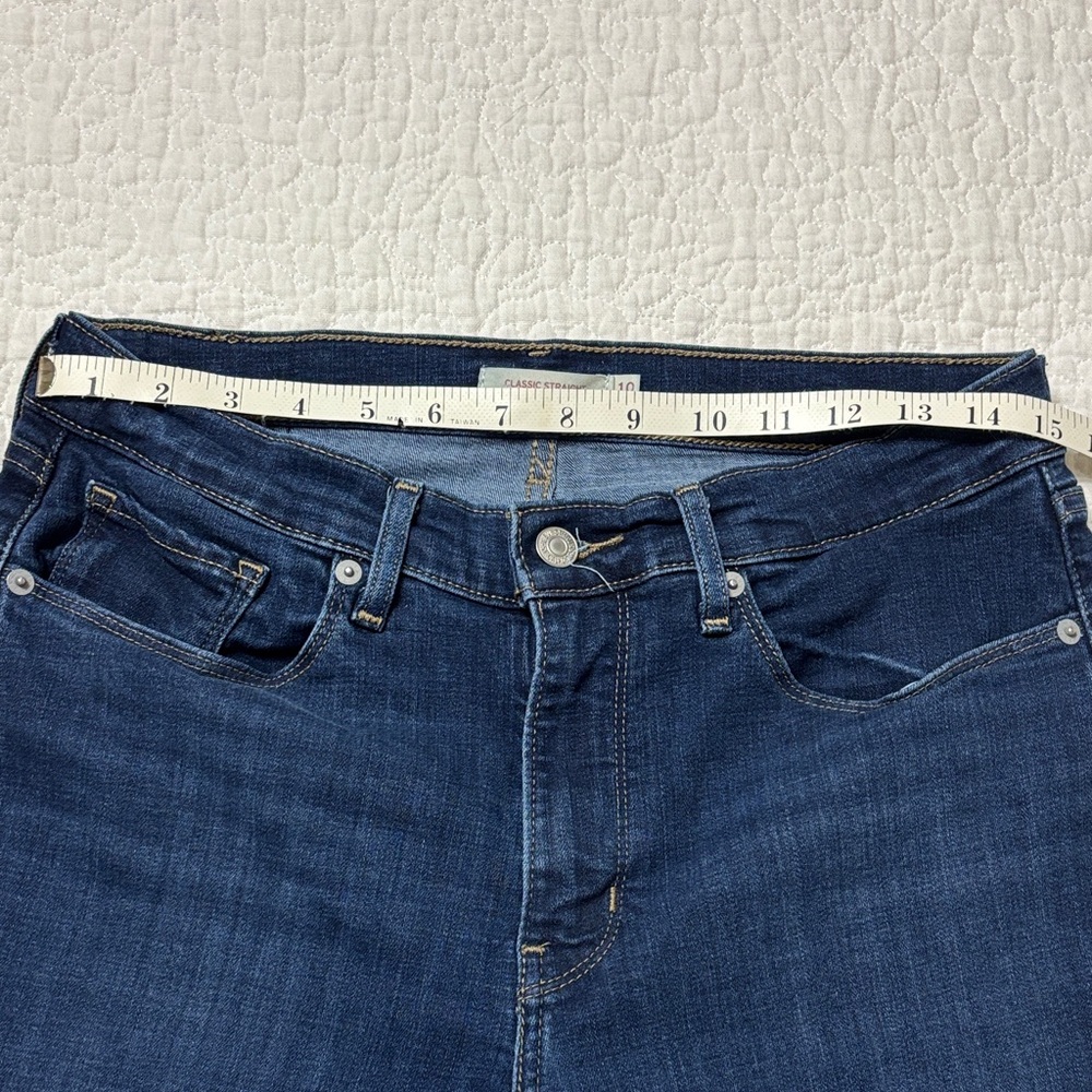 Levi's Women's Dark Blue Straight Jeans - Picture 6 of 9